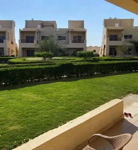 Alpesi faház Mousa Cost عائلات فقط Rasz Szedr