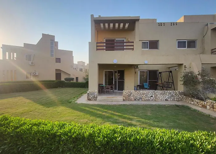 Mousa Cost عائلات فقط Alpesi faház
